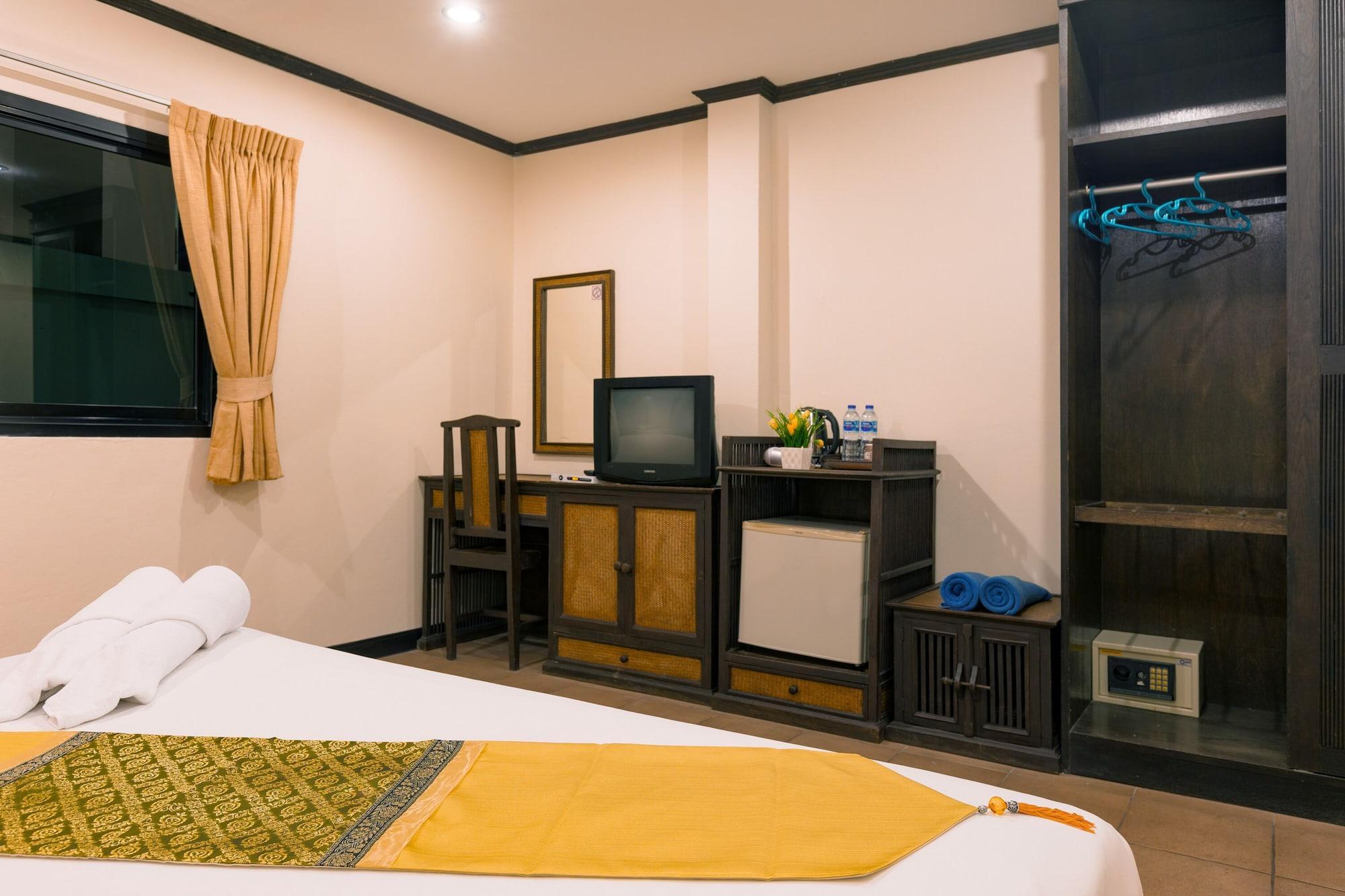 Seeka Boutique Resort Patong Exterior photo